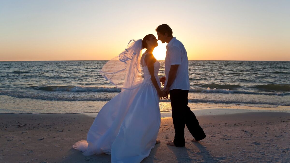 What Are the Benefits of Drone Photography for Weddings in Vero Beach, FL?