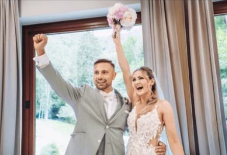 candid moment of speech on a wedding